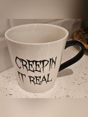 "CREEPIN' IT REAL" Porcelain Ciroa Mug, NEW